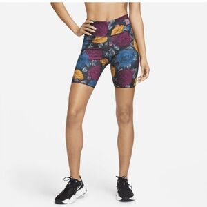 Nike One’s Women Dri Fit Icon Clash Mid Rose Shorts size XS Brand New With Tags